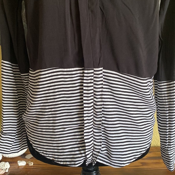Splendid Black And White Striped V-neck Shirt Top Blouse - Picture 2 of 9